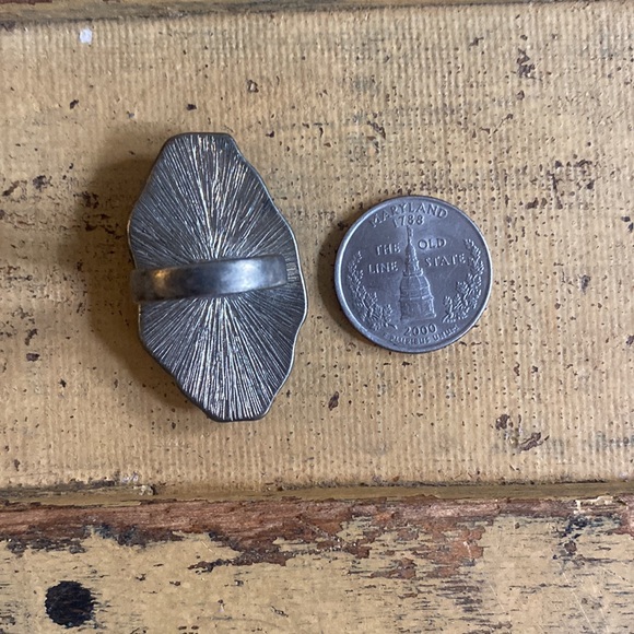 ASOS RING VINTAGE STYLE BOHO CHUNKY RING WOMENS L BRUSHED GOLD OVERSIZED - Picture 16 of 16